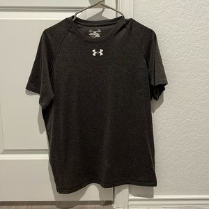 Men’s Under Armour dri-fit t-shirt